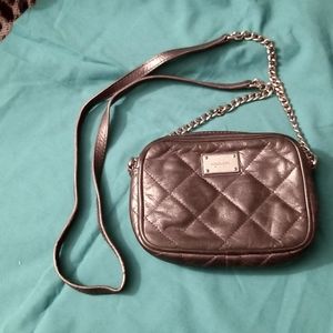MICHAEL KORS CROSS BODY PURSE